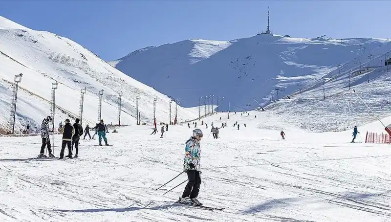Palandöken'de Kışın En Yüksek Kar Kalınlığı Kaydedildi!