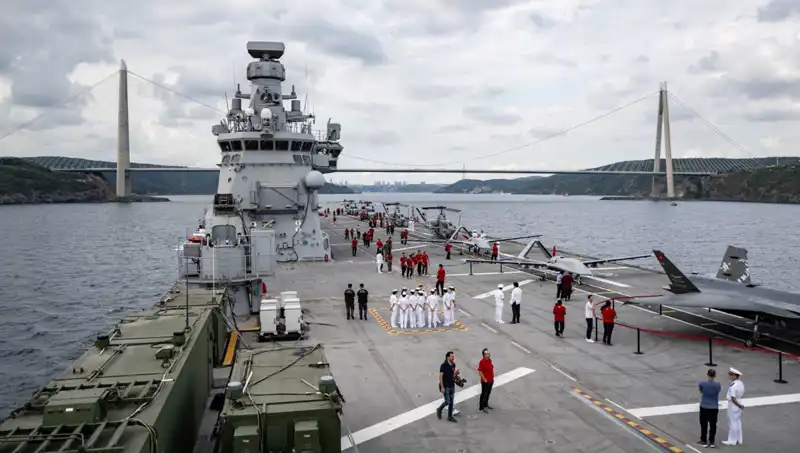 TCG Anadolu, Sarayburnu'ndan Uzaklaşarak Yeni Görevine Doğru Yol aldı