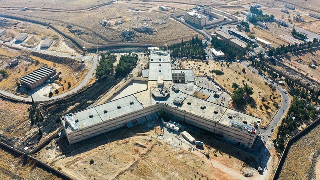 AFAD, Sednaya Hapishanesi'nde İnsan Hakları İhlalleri Araştırıyor