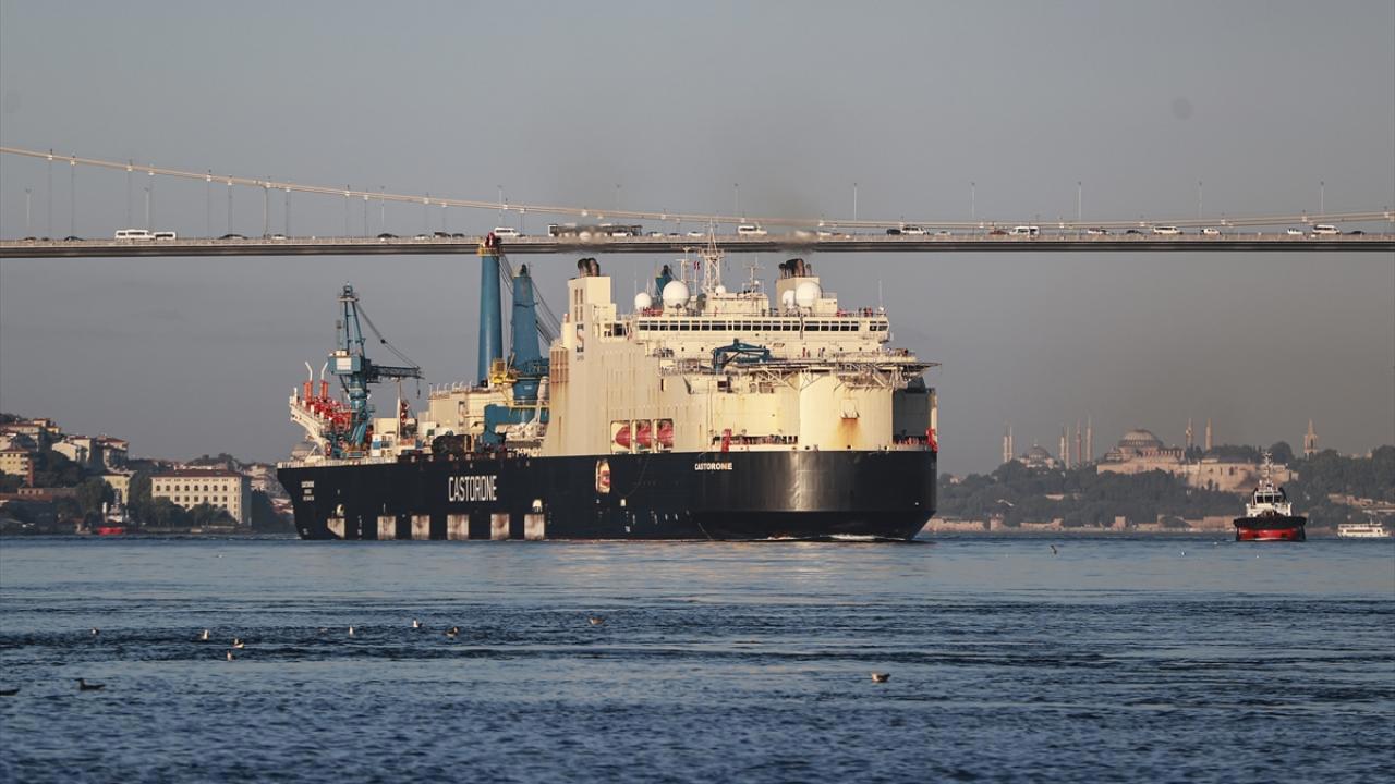 İstanbul Boğazı'nda Gemiler Rahat Nefes Aldı