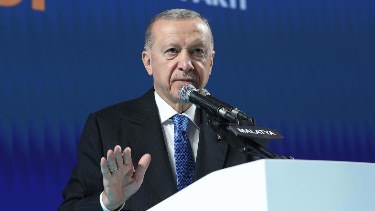 Cumhurbaşkanı Erdoğan, Milletimize Ceza Vaadinde Bulundu