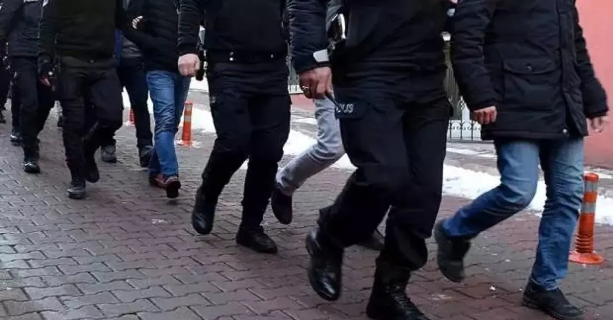 İzmir’de Dev Uyuşturucu Operasyonu: 218 Şüpheli Tutuklandı