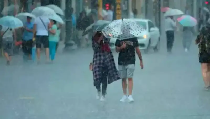 İstanbul ve Yangın Bölgesi için Meteorolojiden Kritik Uyarılar Geldi