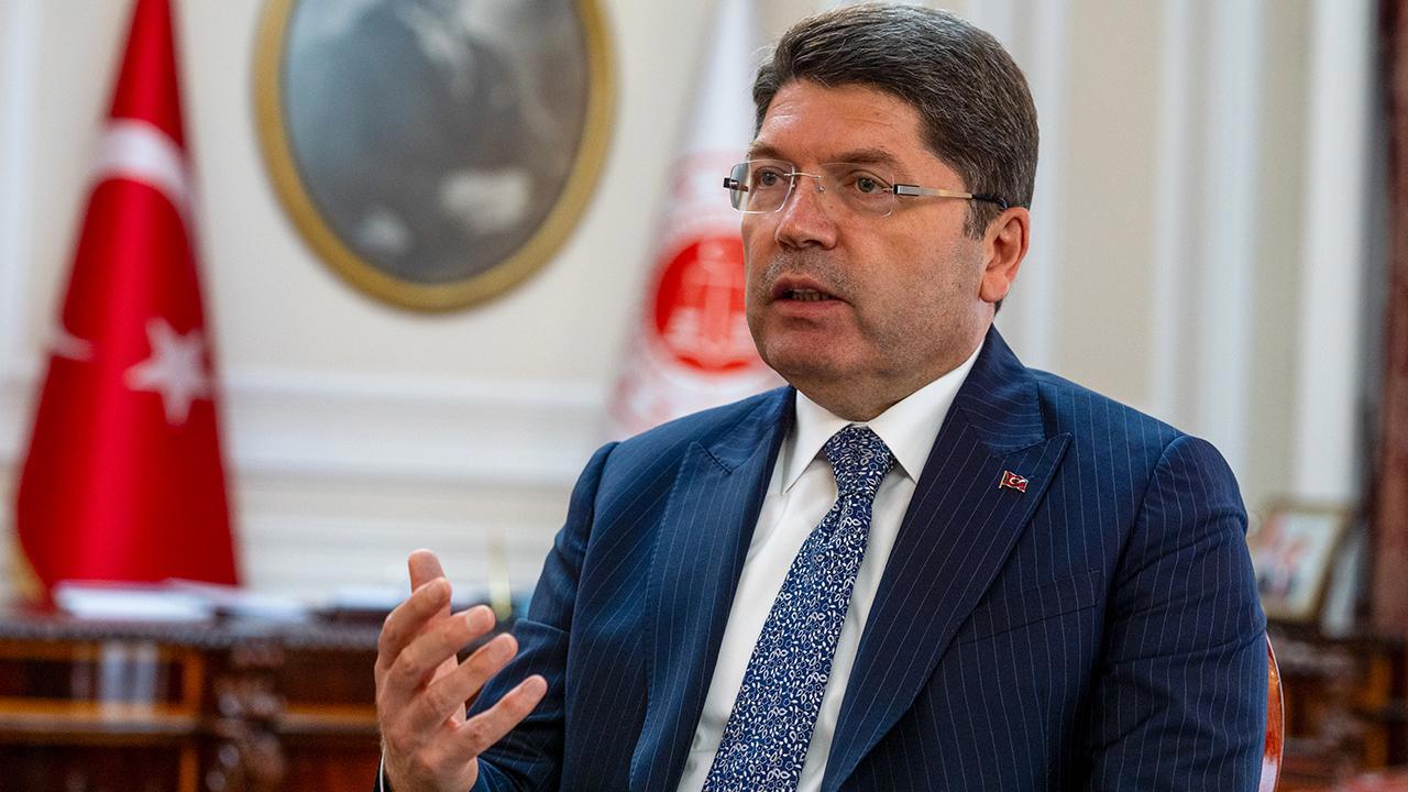 Adalet Bakanı Tunç, 'korsan metin' hakkında açıklama yaptı