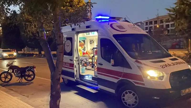 Motosiklet Kazası: Otomobil Sürücüsü Kaçtı, Ağır Yaralı Var!