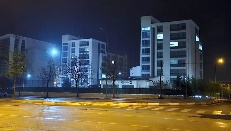Yurtta Zehirlenme Skandalı: 56 Öğrenci Hastaneye Kaldırıldı!