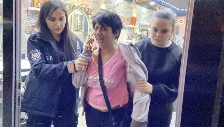 Polise "Köpek" Diyerek İten Kadına Adli İşlem Yapıldı