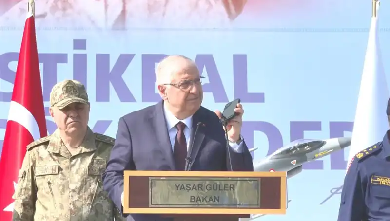 Cumhurbaşkanı Erdoğan'dan Mehmetçik'e Bayram Mesajı: Vatanseverliğin Simgesi