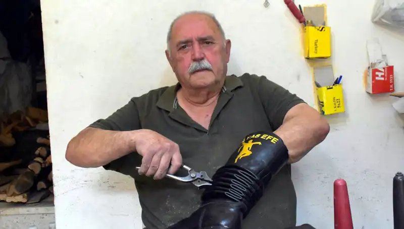 Tireli Hasan Usta: 64 Yıldır Eşsiz Bir Sanatın Öncüsü