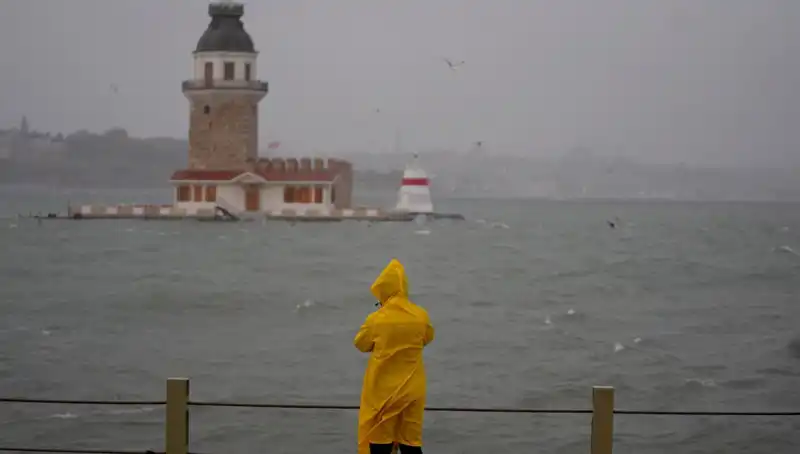 İstanbul'da Bahar Havası Sona Eriyor: Tarih Açıklandı!