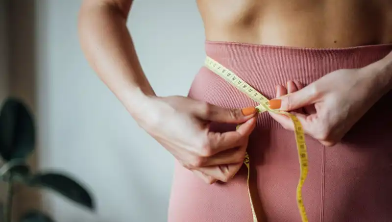 Egzersiz Yaparken Dikkat Edilmesi Gerekenler: Beli 3 cm İncelten Yöntem!