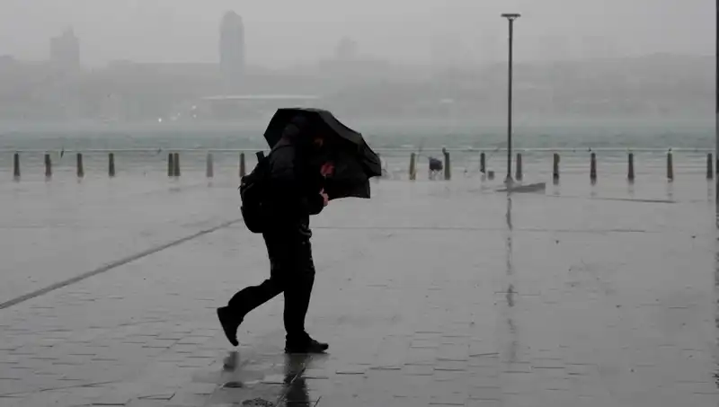 Marmara Bölgesi'nde Soğuk Hava Etkisini Gösterdi: Sıcaklık Düşüşü Nedenleri