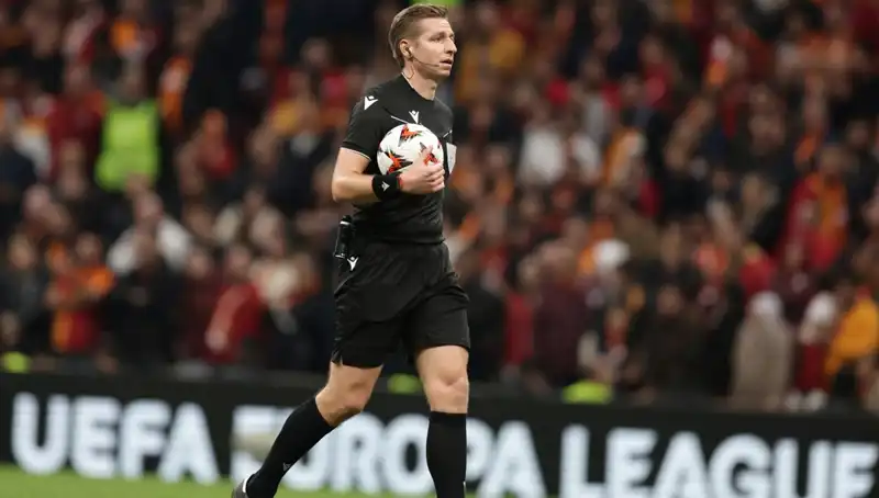 Galatasaray-Antalyaspor Maçında VAR Hakemi Olarak Belçikalı Lawrence Görevlendirildi!