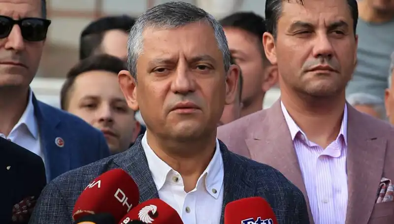 Özgür Özel: "Bu Bayram Bizlere Bayram Gibi Gelmedi" Dedi!