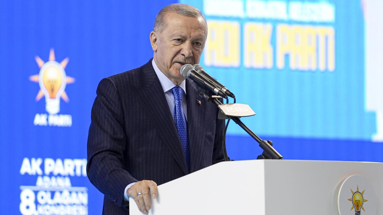 Erdoğan'dan Özel'e: Şehir dışından değil, Esenyurt'tan, Beşiktaş'tan haberin yoksa sen bu işi bırak!