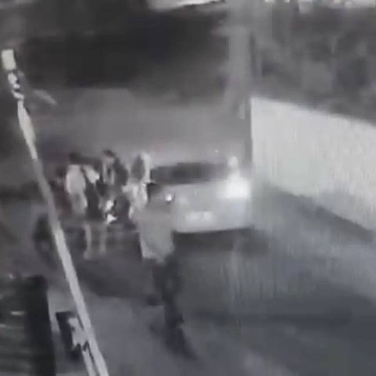 Otomobil Beton Bariyere Çarptı: 1 Kişi Hayatını Kaybetti