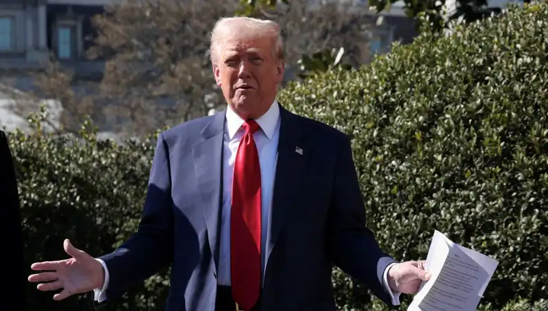 Trump’tan Şok Seyahat Yasağı: Hangi Ülkeler Taslakta Yer Alıyor?