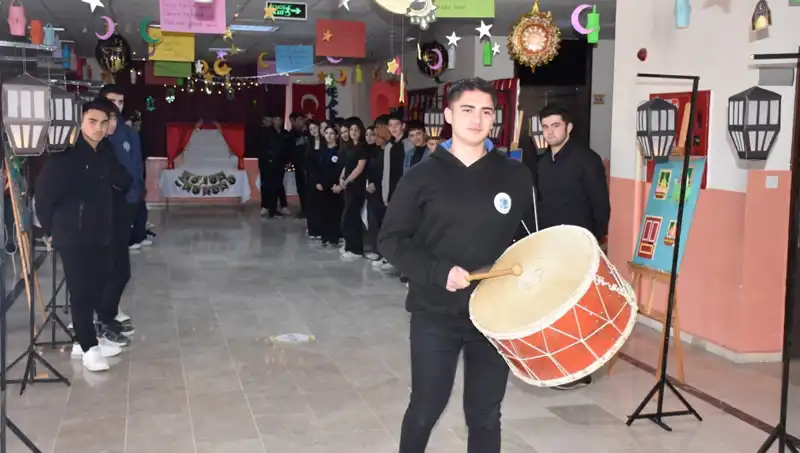 Ramazan Sokağı Projesi: Öğrenciler Manevi Huzuru Okulda Yaşatıyor