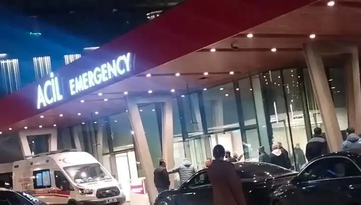 Telefon Görüşmesi İçin Dışarı Çıkan Adam Silahlı Saldırıda Hayatını Kaybetti