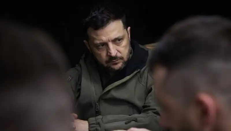 Zelenski, NATO Toplantısında Nadir Element Anlaşmasını Eleştirdi