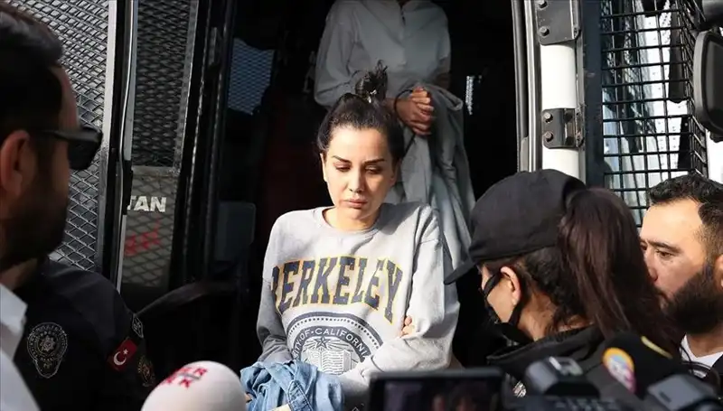Ünlü Fenomen Dilan Polat'ın Instagram Hesabına Erişim Engellendi, Neden Kapatıldı?