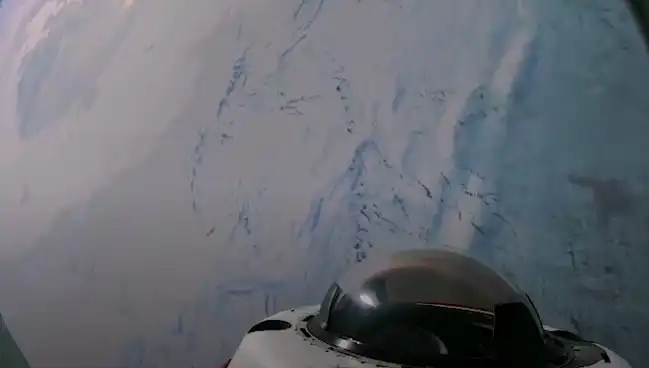 SpaceX'ten Tarihi Görev: Kutup Yörüngesi'nden İlk Görüntüler Heyecan Yarattı