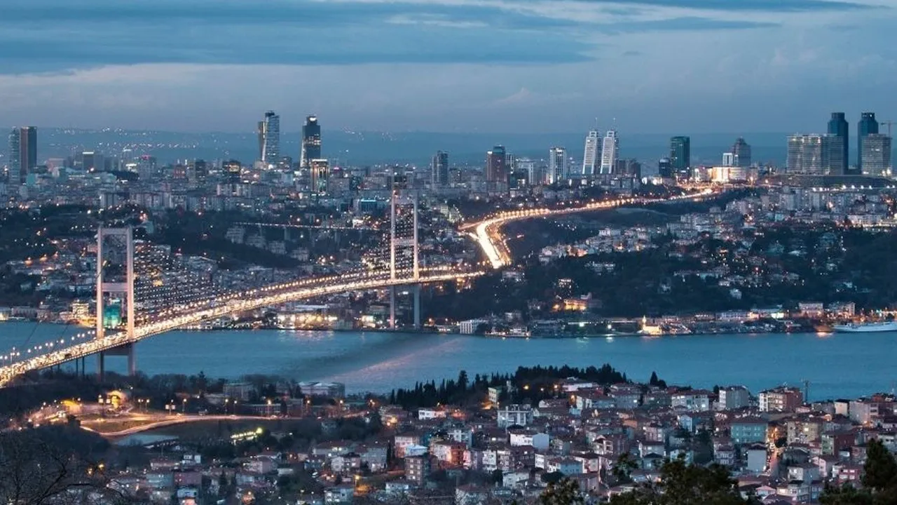 İstanbul'u Bekleyen Tehlike: 30 İlçe İçin Uyarı Yapıldı, Mahalleler Açıklandı