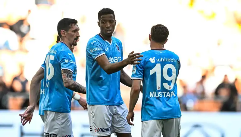 Trabzonspor, Adana Demirspor'u Tek Golle Geçerek Önemli Bir Galibiyet Aldı!