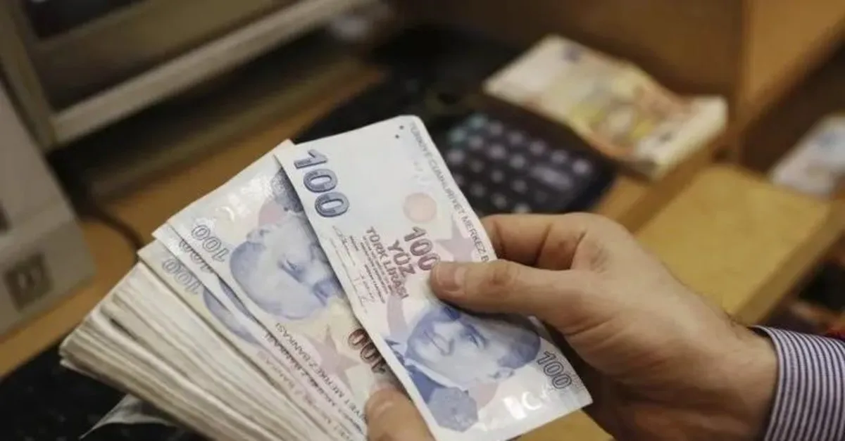 Emekliye ve Memura Yeni Zam Formülü: 4 Farklı Artış Modeli Masada