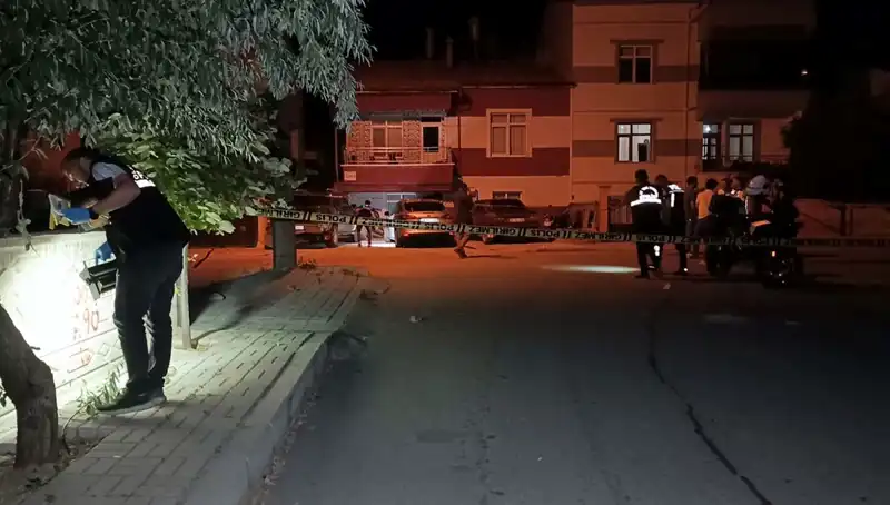 Karaman’da Şok Eden Olay: Kız Arkadaşına Saldıran Genç Gözaltında!