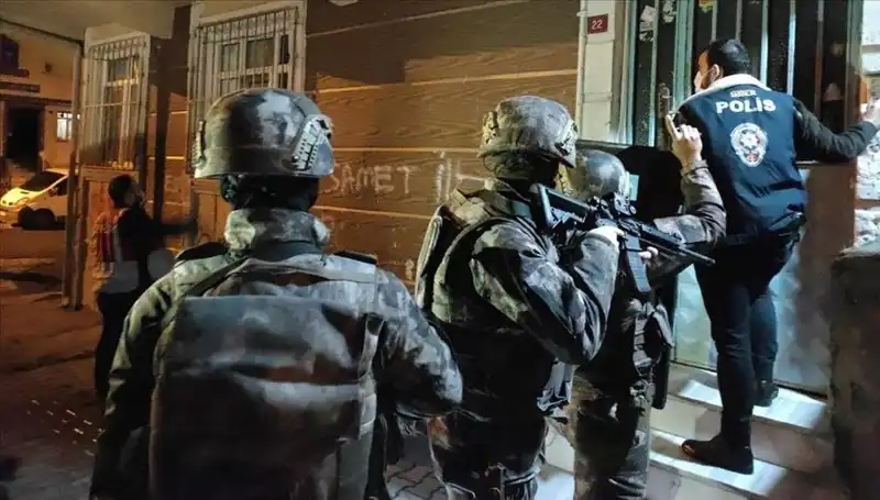 Adana'da Suç Örgütüne Dev Operasyon: 41 Kişi Tutuklandı
