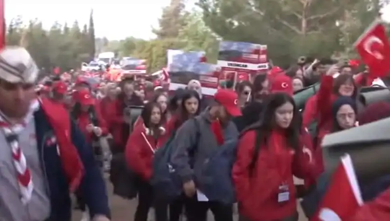 Çanakkale Zaferi'nin 110. Yılı: 57. Alay Vefa Yürüyüşü Coşkusu