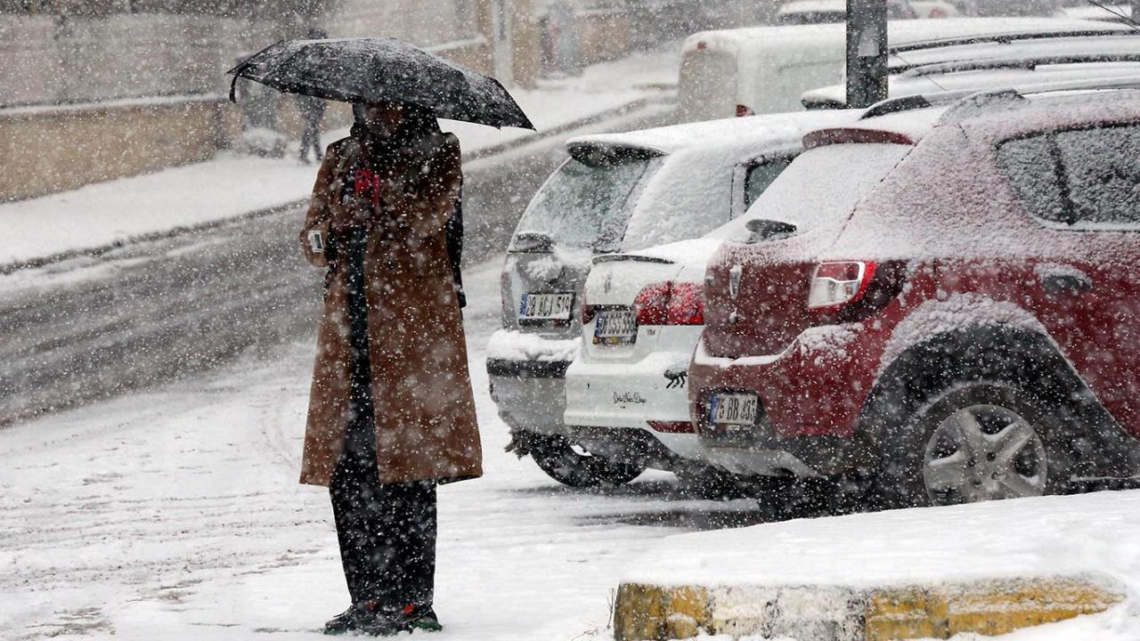 Meteoroloji Uzmanları Hafta Sonu Hava Durumunu Değerlendirdi