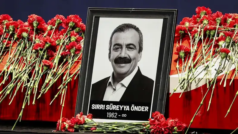 Türk Siyasetinde İz Bırakan Sırrı Süreyya Önder Anması Meclis'te Gerçekleşti
