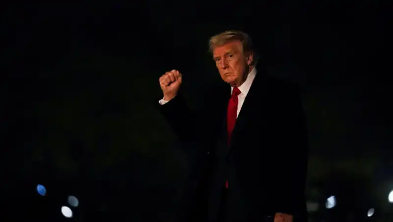 Ticaret Savaşı Geri Tepiyor: ABD'lilerin Trump'a Desteği Azalıyor