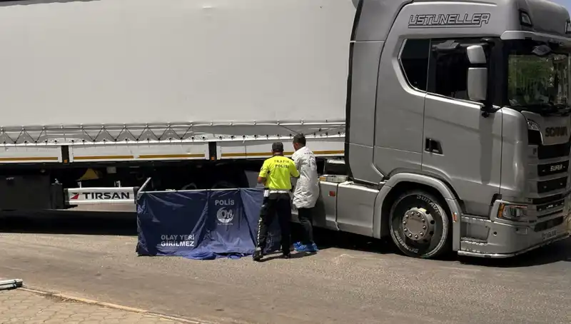 Gaziantep’te Üzücü TIR Kazası: İki Hayat Kaybı