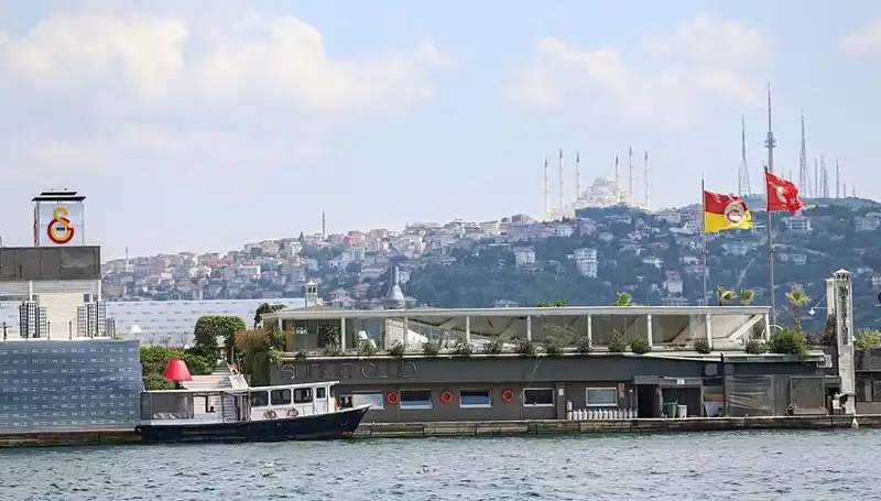 2. Abdülhamid'in Mirasçıları Galatasaray Adası'nı Geri İstedi!